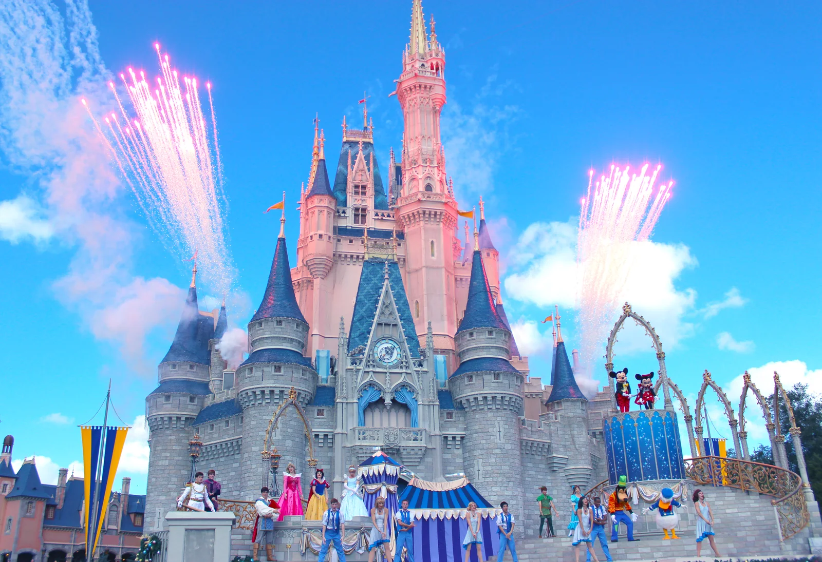 A visit to Walt Disney World during the Disney 4-Park Magic Ticket 2027 offer