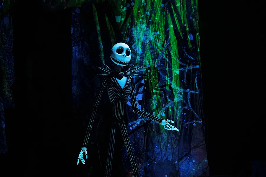 Jack Skellington traz a magia sombria do Halloween para o Natal no Jollywood Nights